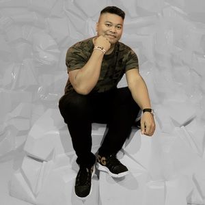 Meet your Posher, Peter